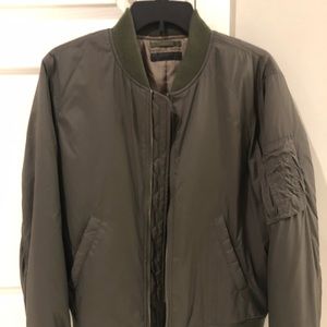 Uniqlo men’s bomber jacket